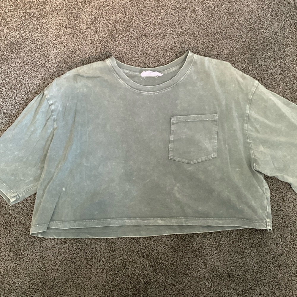 green crop top